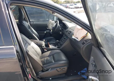 2014 Volvo Xc90 3.2 z USA, uszkodzony, nr VIN YV4952CY2E1681136